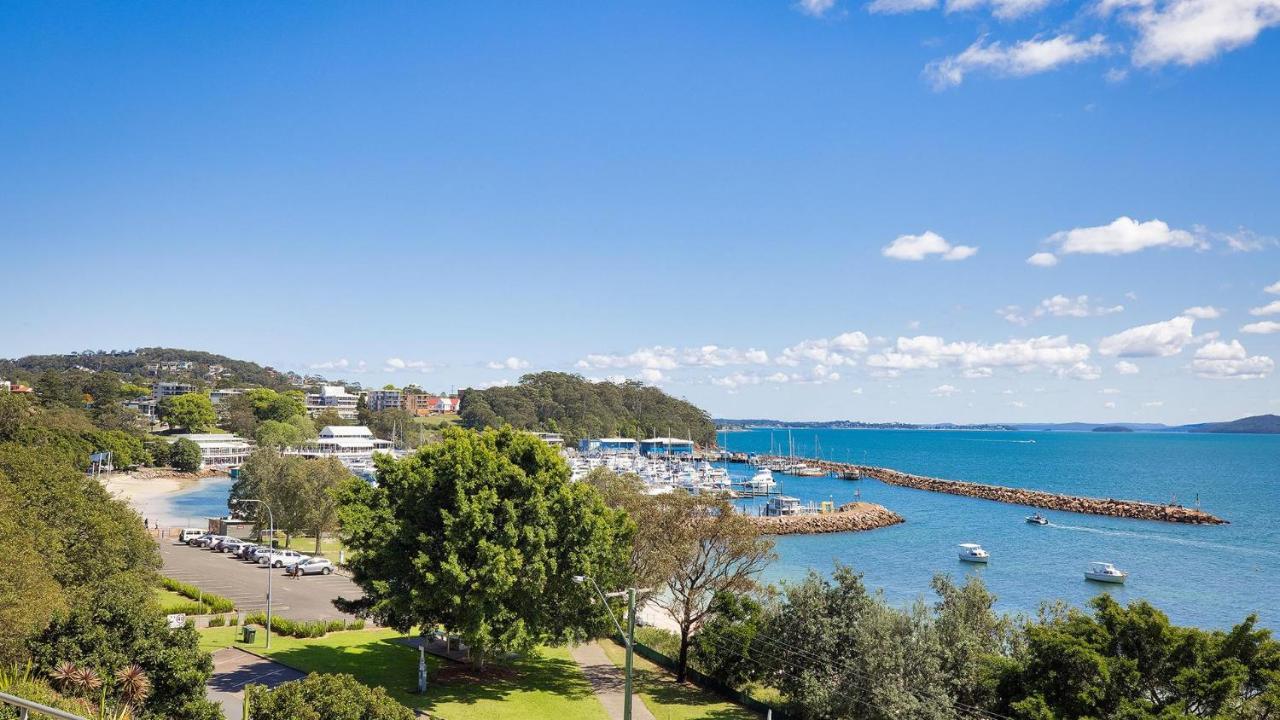 Riviera - Panoramic Water Views In The Heart Of Nelson Bay Villa Exterior photo